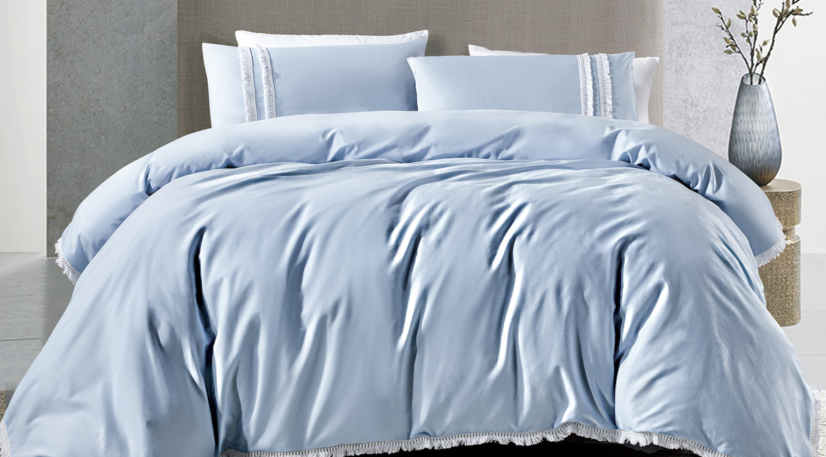 Comforters vs Duvets vs Duvet covers What's the Difference Between Th